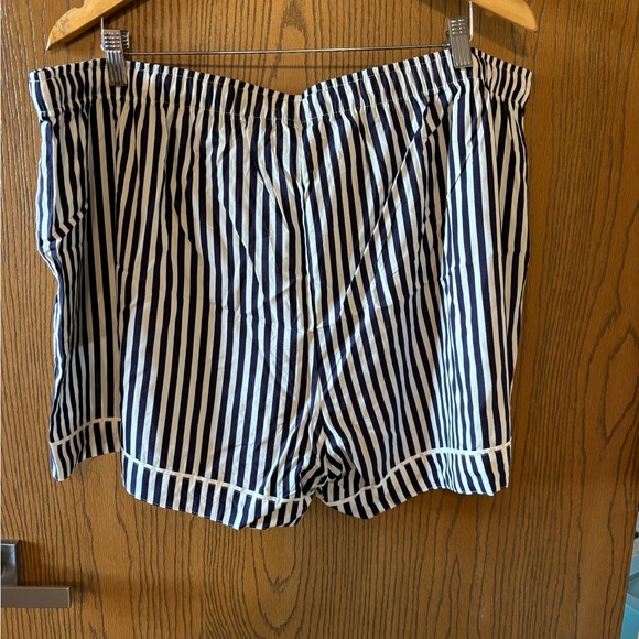 U.S. Polo Assn. Navy and White Striped Women’s Plus Pajama Sleep Lounge Set - Picture 11 of 11